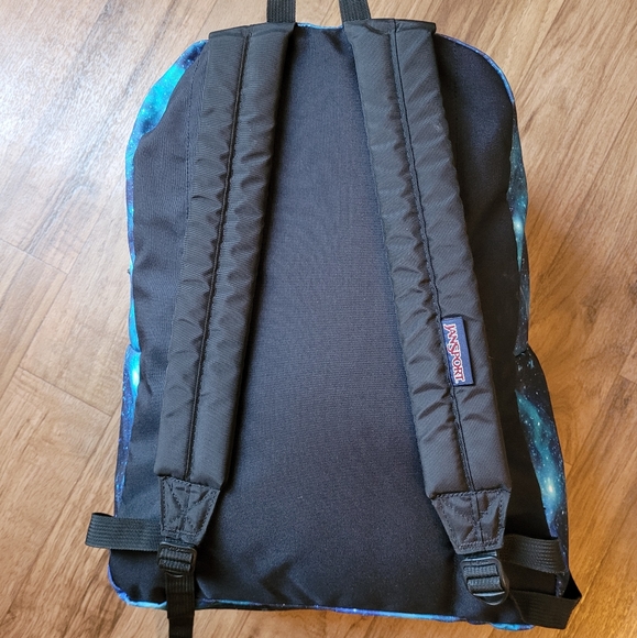 Jansport Backpack - Picture 3 of 7